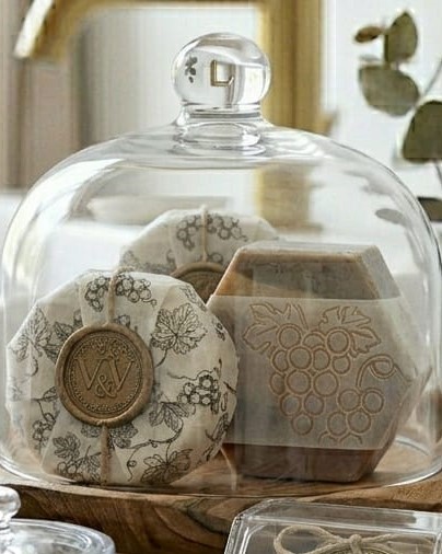 Velvet & Wine Ultra-Luxury Soap - Velvet Reserve Edition